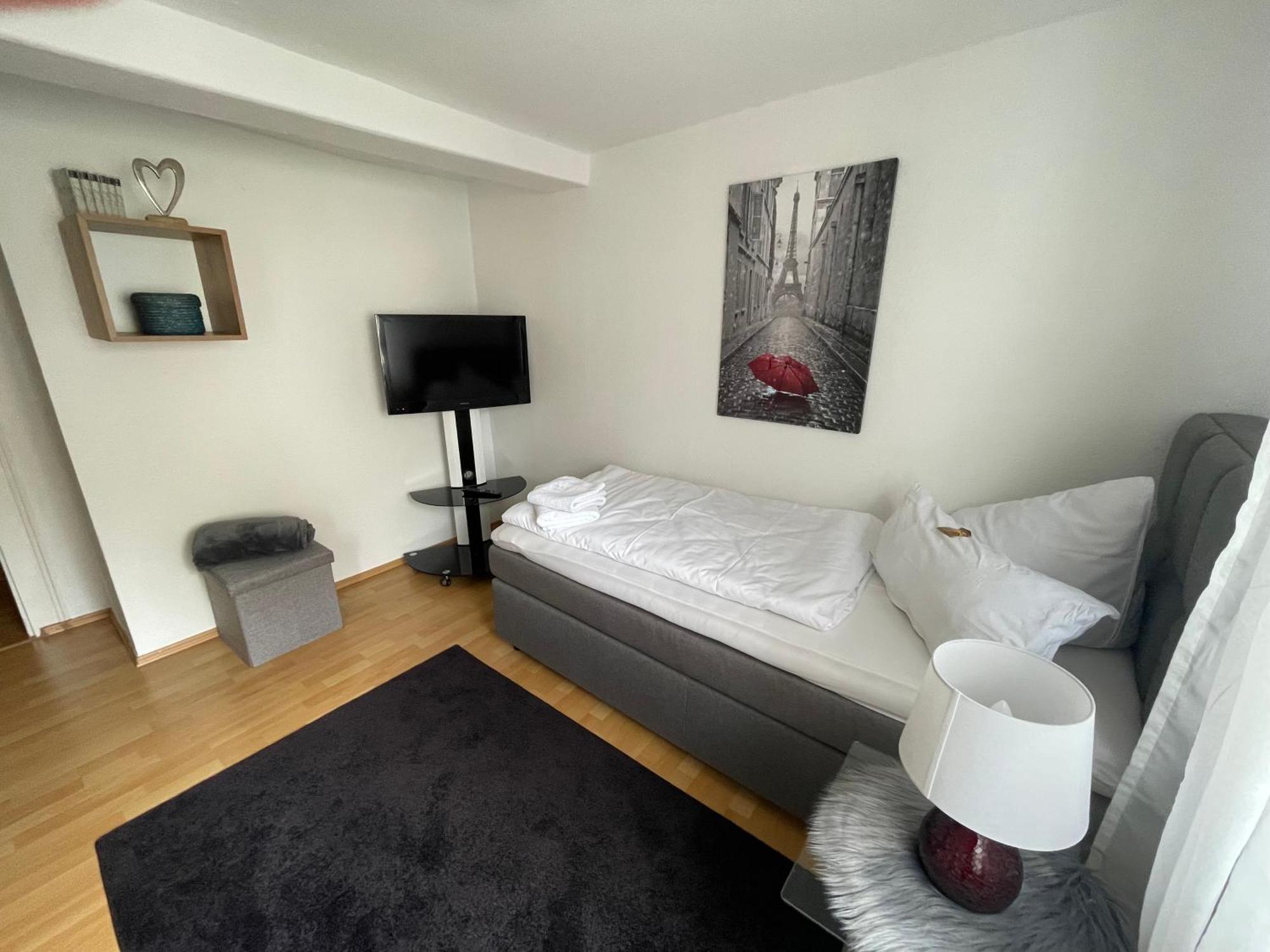 Haus Bella Altendiez Bagian luar foto